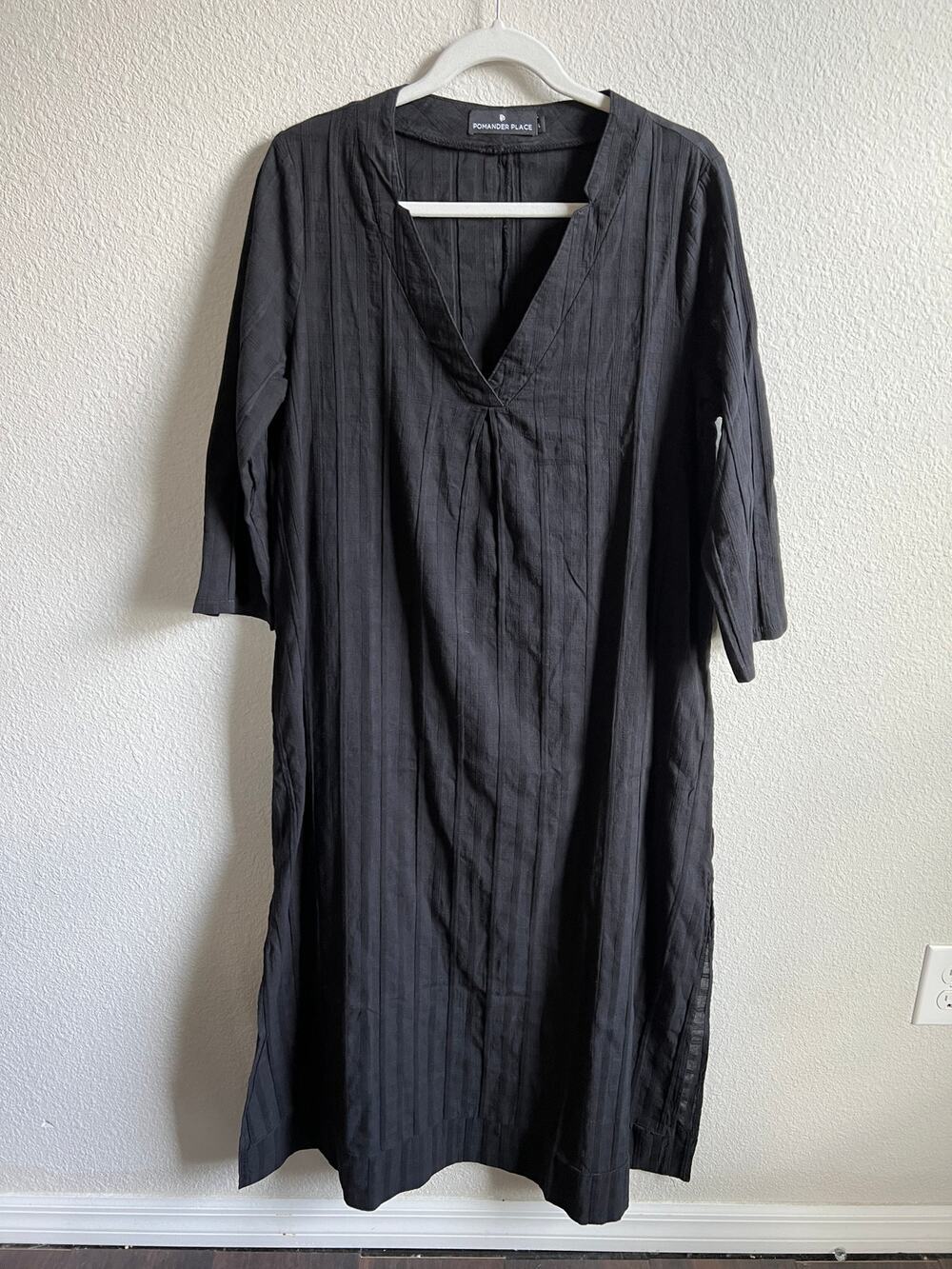 Pomander Place Tuckernuck Black Carolina Caftan Maxi Dress Women's L Cotton